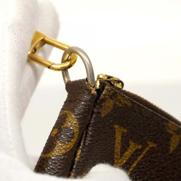 LOUIS VUITTON Authentic Brown Monogram Pochette Pouch - Picture 6 of 11